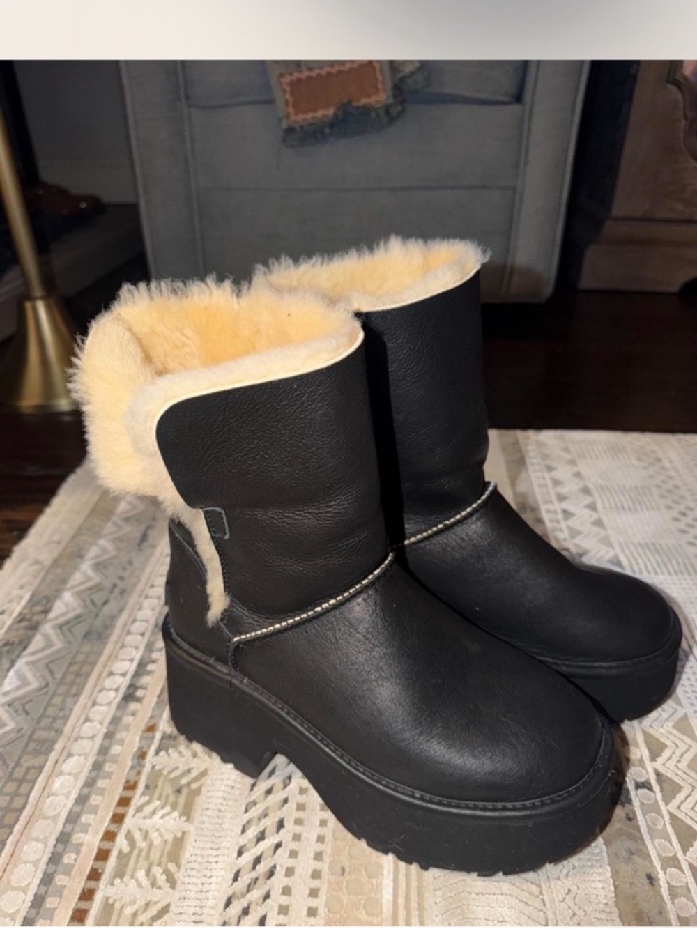 Ugg Esmee Platform Black Shearling-Lined Platform Winter Boot - Picture 3 of 4